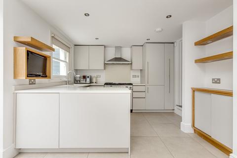 4 bedroom terraced house to rent, Mimosa Street, Parsons Green, London