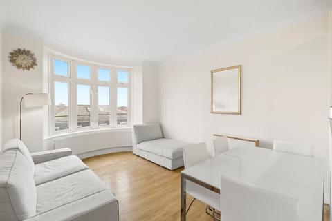 2 bedroom flat for sale, Parkview Court, Fulham High Street, London