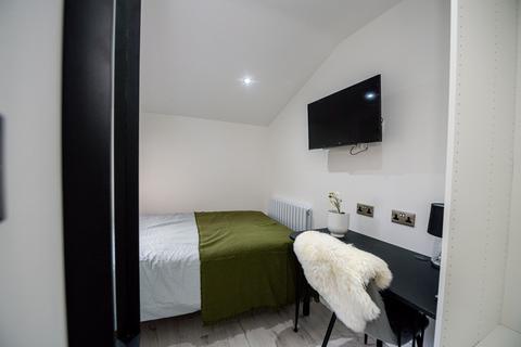 undefined, Ash Grove, Liverpool L15