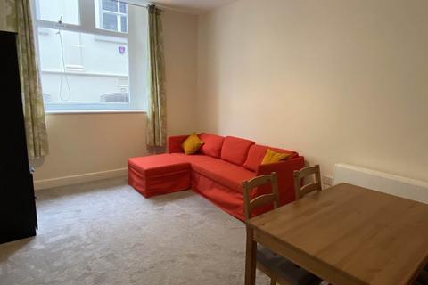 1 bedroom flat to rent, Northernhay Street, Exeter EX4
