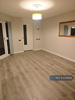 1 bedroom flat to rent, Cross Road, Uxbridge, UB8