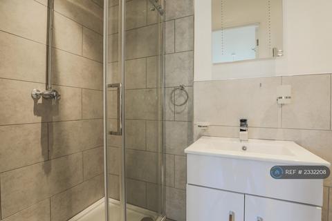 3 bedroom terraced house to rent, Rubens Gardens, Dulwich, SE22
