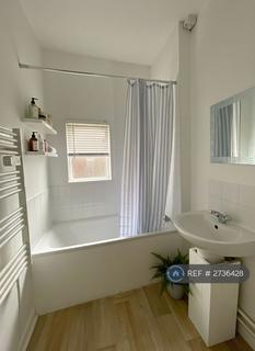 Studio to rent, Alphington Street, Exeter, EX2