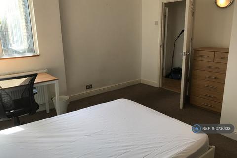 undefined, Drake House, London, E1