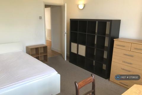 undefined, Drake House, London, E1