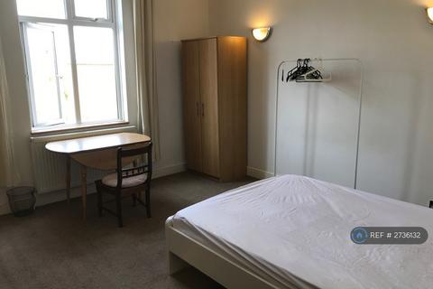 undefined, Drake House, London, E1