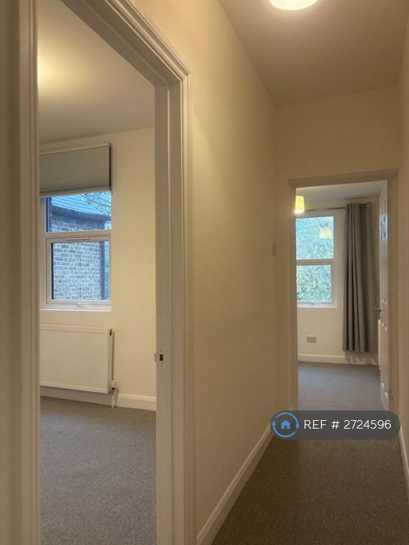 Bedroom 2 &amp; 3