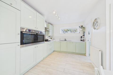 undefined, Rhyd Wen, Llanelli, SA15