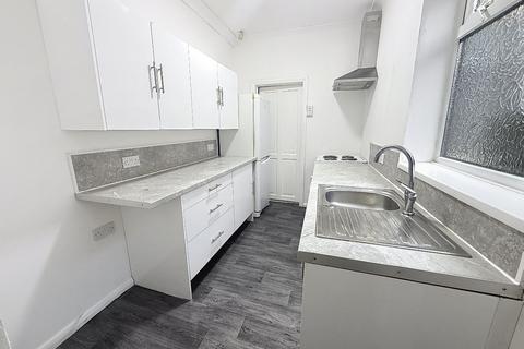 3 bedroom terraced house to rent, Fletcher Road, Stoke-on-Trent, , ST44Aj