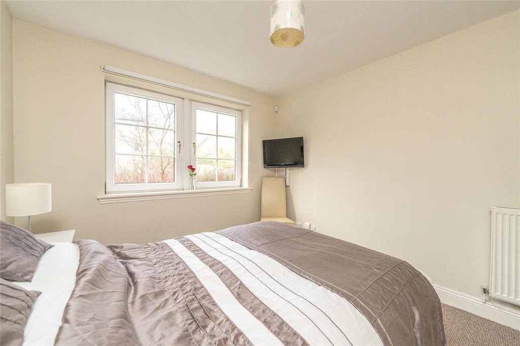Bedroom 1 Alt