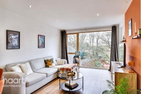 1 bedroom flat for sale, Ebony Crescent, Barnet
