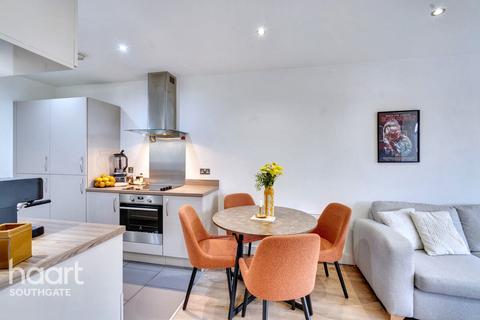 1 bedroom flat for sale, Ebony Crescent, Barnet