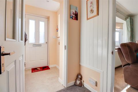 3 bedroom semi-detached house for sale, High Beeches, Benfleet SS7