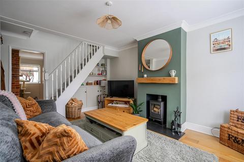 2 bedroom end of terrace house for sale, Coworth Road, Sunningdale