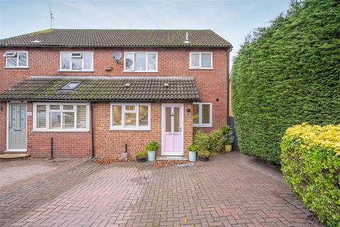 3 bedroom semi-detached house for sale - Kennel Ride, Ascot