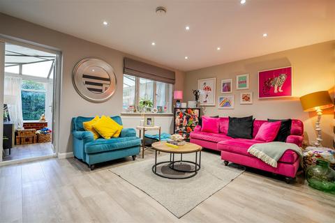 3 bedroom semi-detached house for sale, Kennel Ride, Ascot