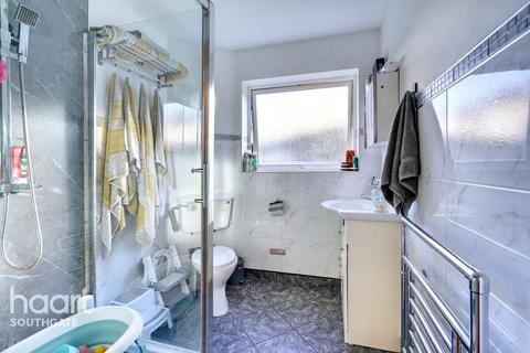 2 bedroom apartment for sale, Grange Gardens, London