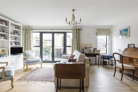 2 bedroom terraced house for sale, Harberson Road, SW12