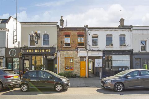 5 bedroom semi-detached house for sale - St. John's Hill, SW11