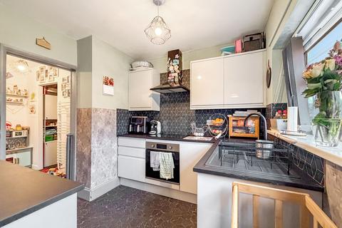 3 bedroom semi-detached house for sale, Heol Trecastell, Caerphilly CF83