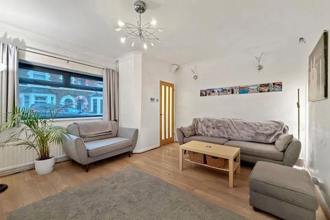 3 bedroom end of terrace house for sale, Goodrich Street, Caerphilly CF83