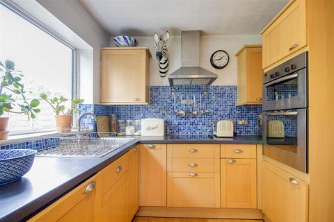 undefined, Mayfield Crescent, Edmonton