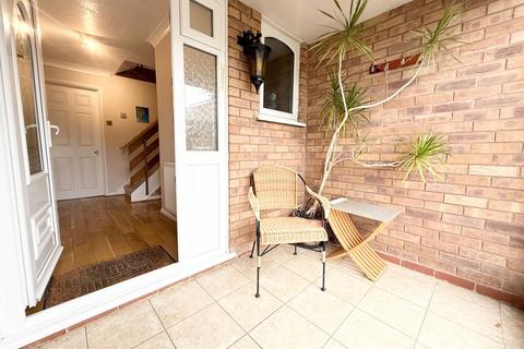 4 bedroom detached house for sale, Borrowdale Close, Brierley Hill DY5