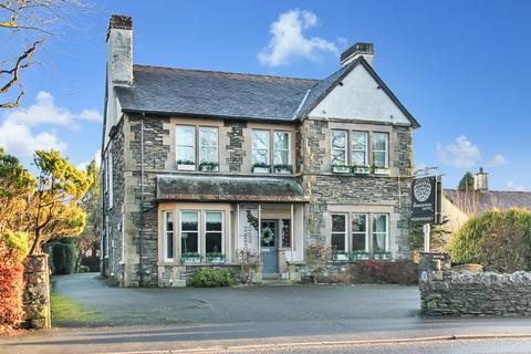 10 bedroom detached house for sale - New Road, Windermere