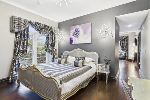 10 bedroom detached house for sale, New Road, Windermere