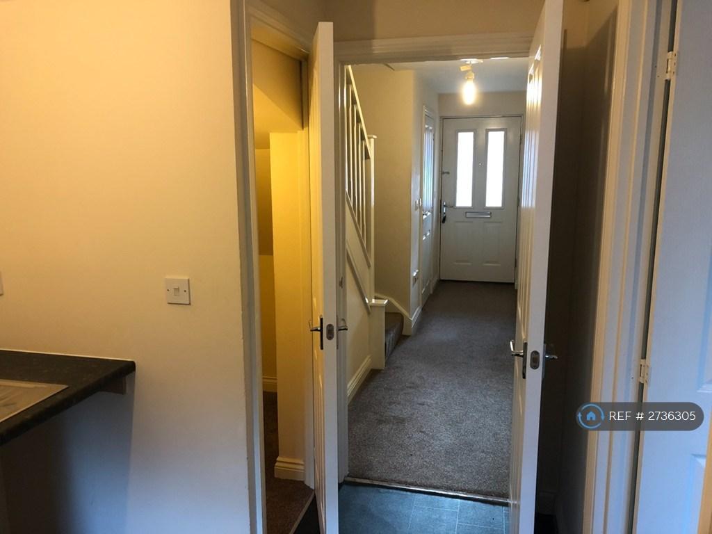 Hallway 1b