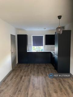 3 bedroom flat to rent, Rickmansworth Lane, Chalfont St. Peter, Gerrards Cross, SL9