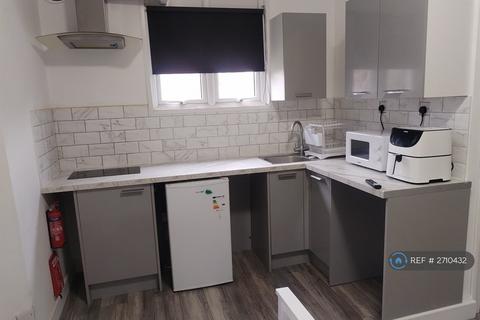 undefined, Barras Lane, Coventry, CV1