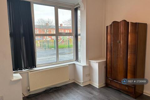 3 bedroom terraced house to rent, Rosebery Street, Manchester, M14