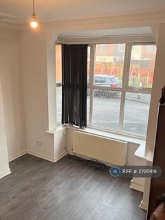 3 bedroom terraced house to rent, Rosebery Street, Manchester, M14