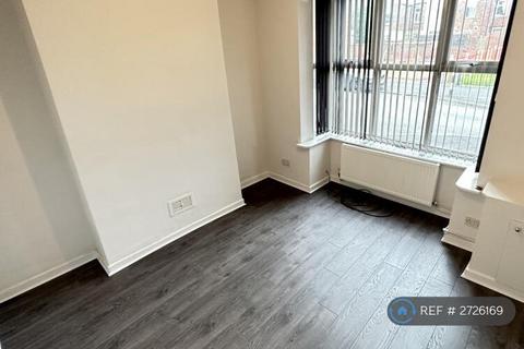 3 bedroom terraced house to rent, Rosebery Street, Manchester, M14