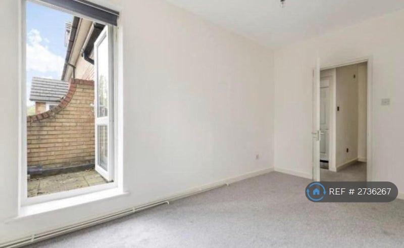 Bedroom 1 + Balcony