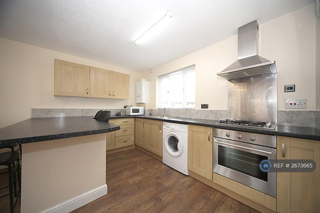 Kitchen - Pic 2