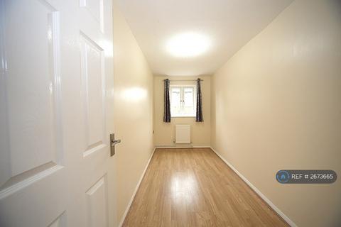 2 bedroom flat to rent, Specklands, Loughton, Milton Keynes, MK5