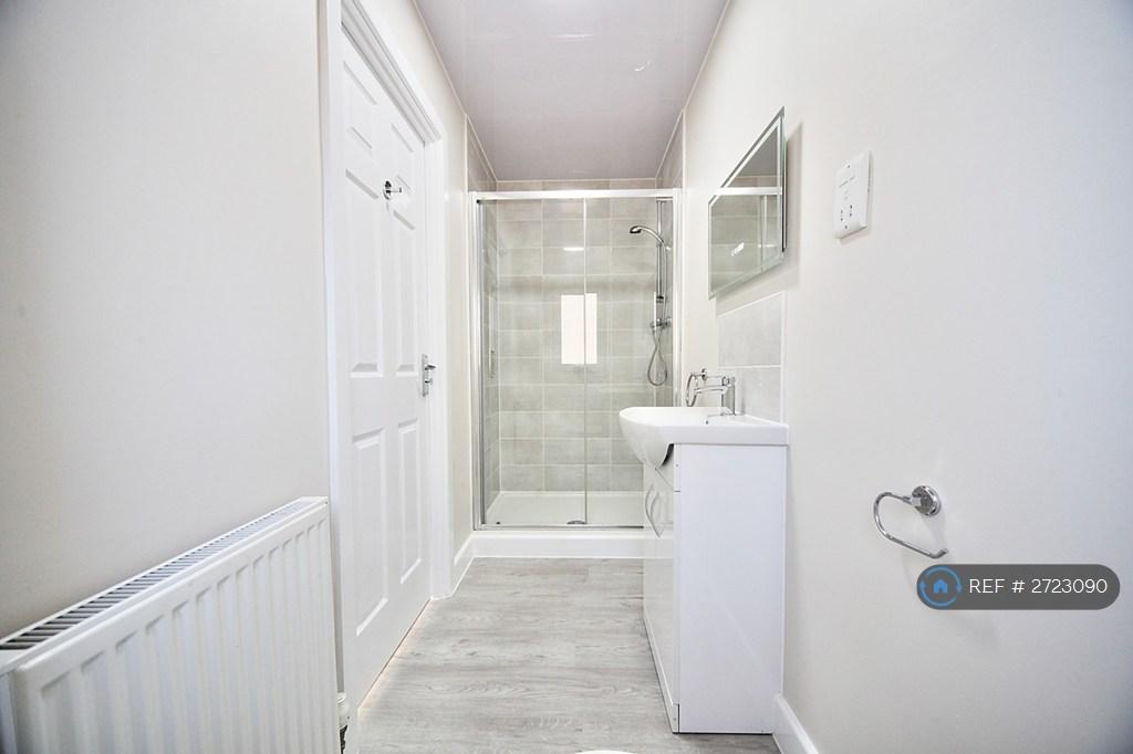 Ensuite Bathroom