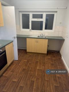 2 bedroom flat to rent - Windmill Hill, Halesowen, B63