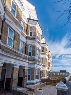 1 bedroom flat to rent, The Parade, Folkestone, CT20