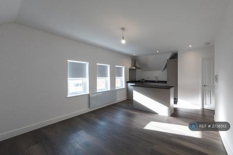 1 bedroom flat to rent, The Parade, Folkestone, CT20