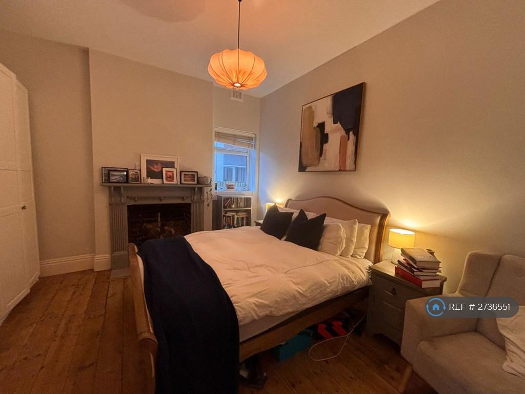 Bedroom 01