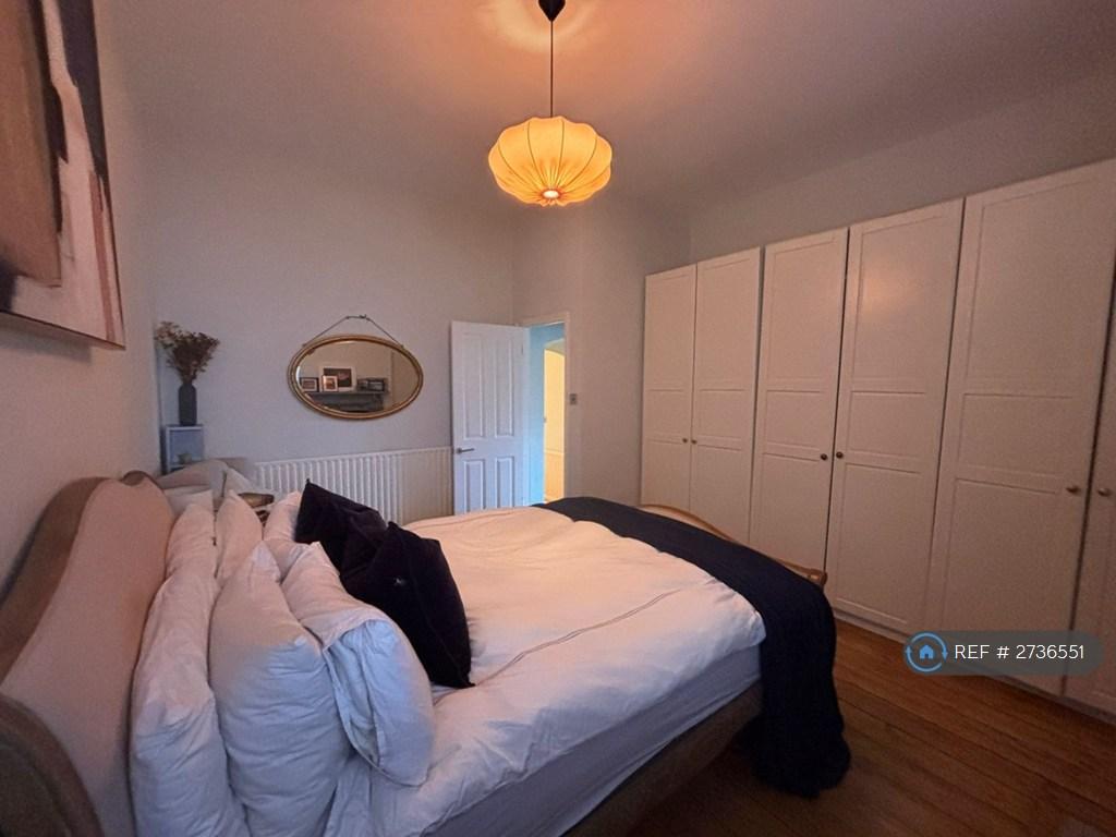 Bedroom 01