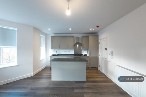 1 bedroom flat to rent, The Parade, Folkestone, CT20