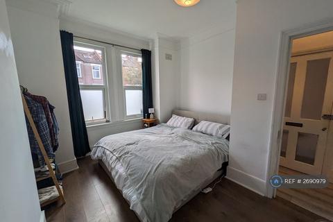 2 bedroom flat to rent, Francemary Road, London, SE4