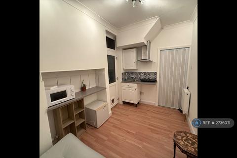 undefined, Kenway, Southend-On-Sea, SS2