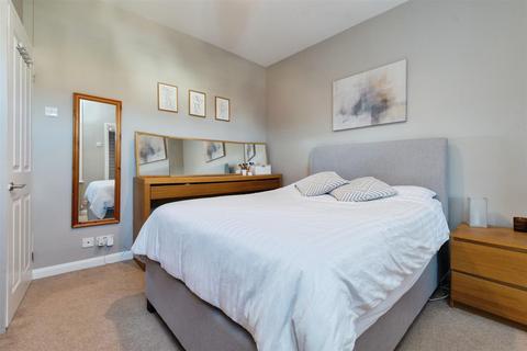 2 bedroom terraced house for sale, Stanley Road, Morden SM4