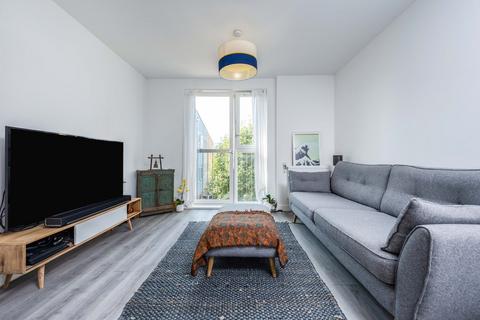 1 bedroom apartment to rent, Connersville Way, Croydon, CR0