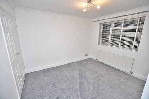 3 bedroom semi-detached house for sale, Ragstone Road, Maidstone